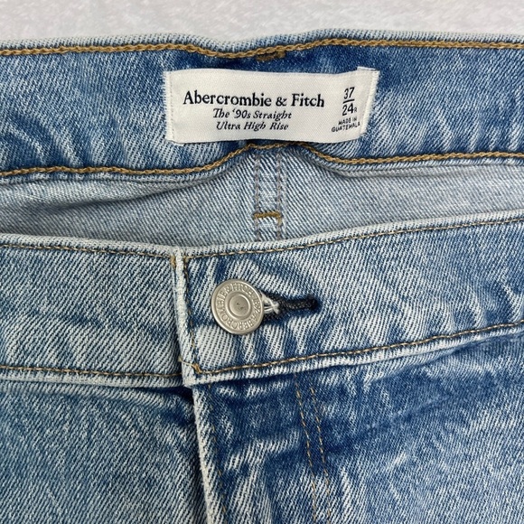 Abercrombie & Fitch Jeans Sz 37/24 Plus The 90s Straight Ultra HR Light Wash NWT - Picture 2 of 15